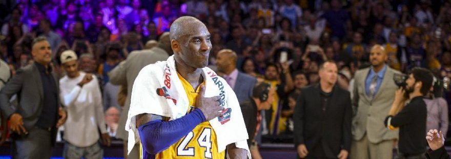 Kobe Bryant’ın Son Maçındaki Havlusu Açık Artırmada Alıcısını Buldu