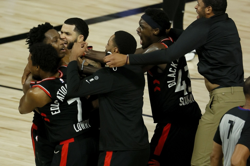 Toronto Raptors Son Saniyede Hayat Buldu