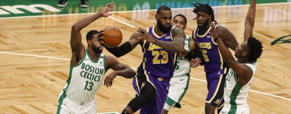 Lakers, Çekişmeli Maçın Ardından Boston Deplasmanından Galibiyet Çıkardı