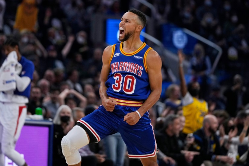 Golden State Warriors, Clippers Karşısında Curry ile Kazanmayı Bildi