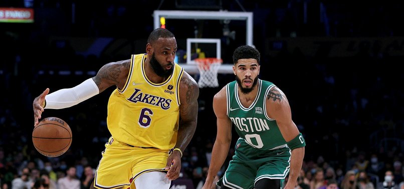 Lakers, Ezeli Rakibi Celtics’i Büyük Üçlüsüyle Yendi