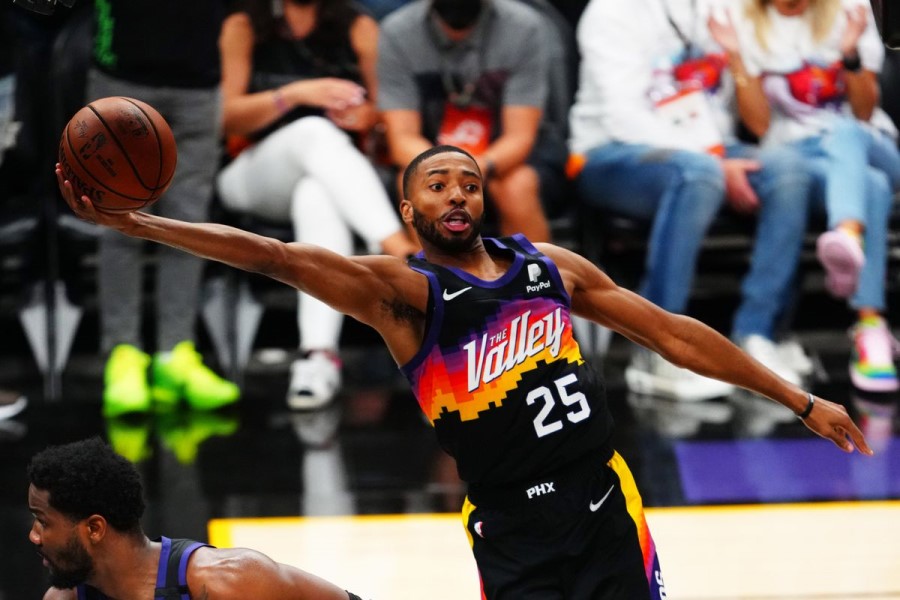 Phoenix Suns, Mikal Bridges ile Karar Maçında Kazanmayı Bildi