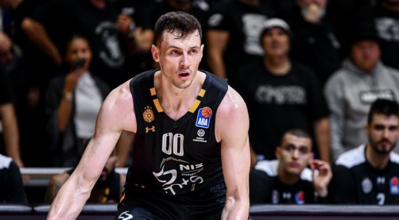 Rodions Kurucs Partizan’dan Ayrıldı; NBA Yaz Ligi’nde Şansını Deneyecek