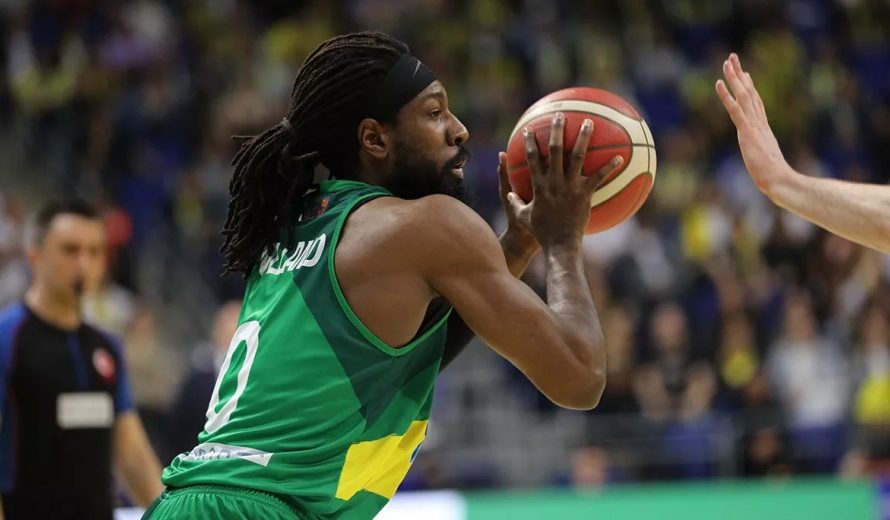 Kızıl Yıldız Frutti Extra Bursaspor’dan Ayrılan John Holland’ı Resmen Duyurdu