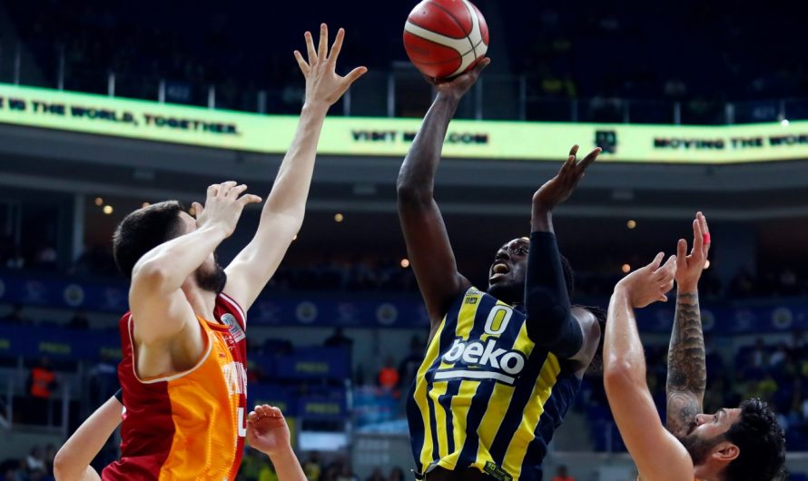Fenerbahçe, Derbide Galatasaray’ı Farklı Yendi
