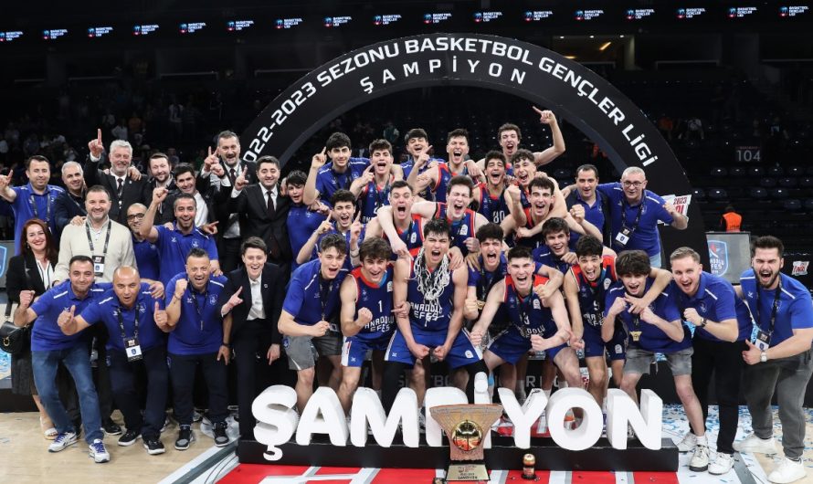 Basketbol Gençler Ligi’nde 2022-23 Sezonunu Şampiyonu Namağlup Anadolu Efes Oldu!