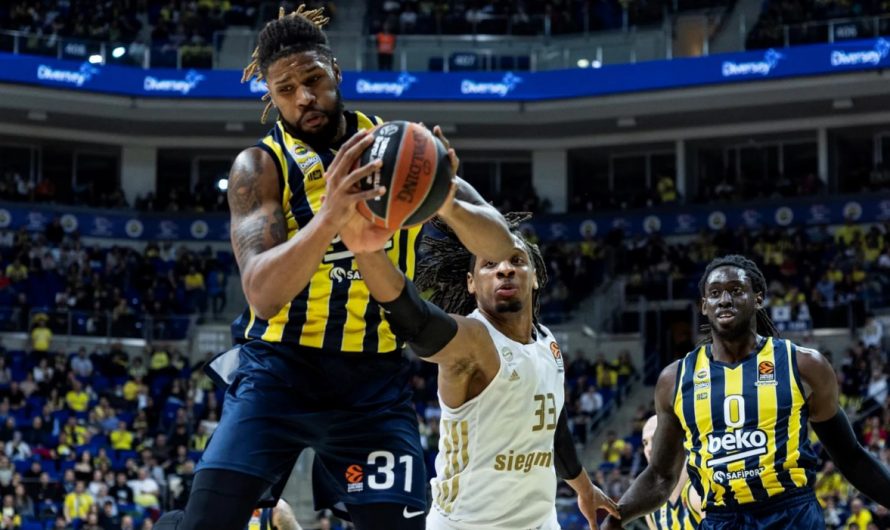 İDDİA: Bayern, Booker’ı Kadrosuna Katmak Üzere (Analiz)
