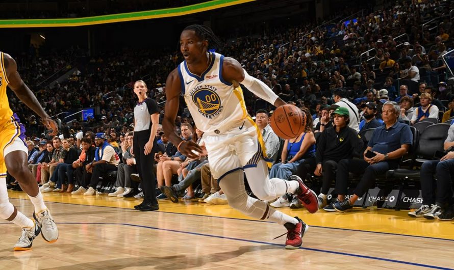 Hazırlık Maçı: Golden State, Lebron’suz Lakers’ı Farklı Yendi