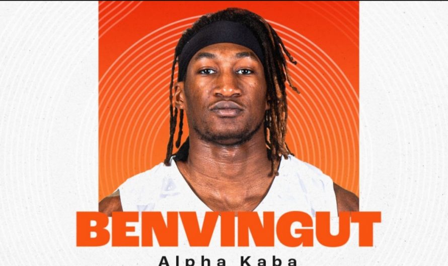 RESMİ: Valencia, Uzun Rotasyonuna Kaba’yı Ekledi (Euroleague’de forma giyemeyecek)