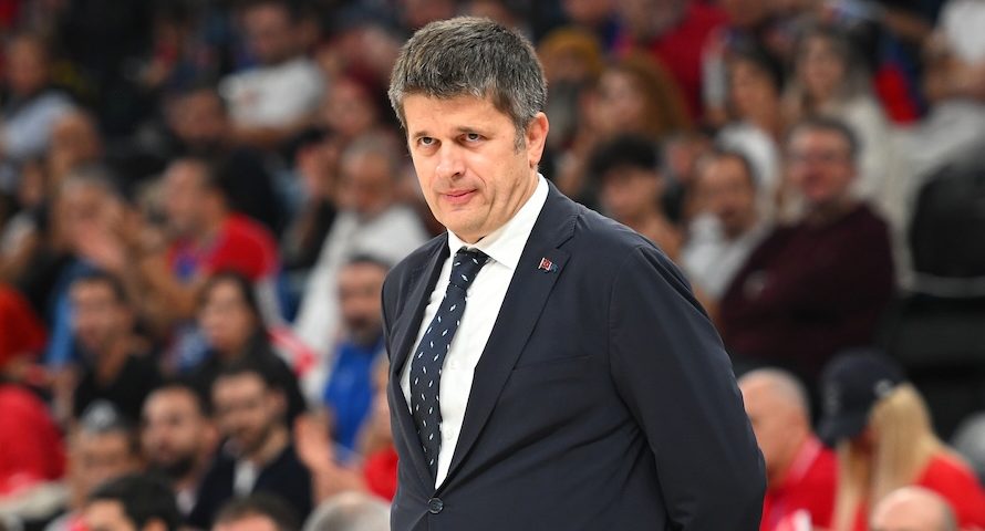 Koç Mijatovic ve Willis, Kızıl Yıldız Maçı Öncesi Değerlendiremelerde Bulundu