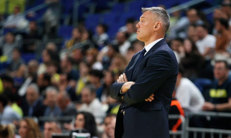 Koç Jasikevicius, Karşıyaka Galibiyeti Sonrası Açıklamalarda Bulundu
