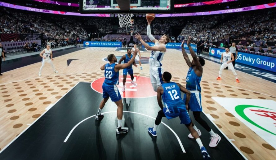 Eurobasket 2025: Finlandiya, Markkanen Şov Eşliğinde Büyük Britanya’yı Farklı Yendi