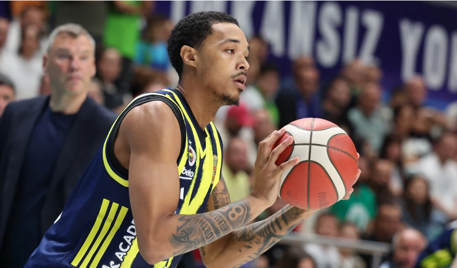 Fenerbahçe, Boston’un Sakatlığı Hakkında Bir Açıklama Yayınladı