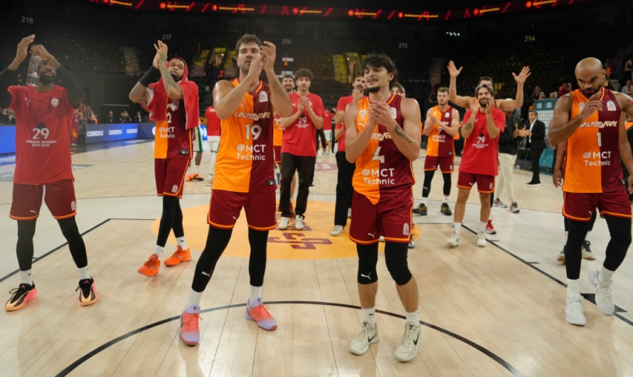 Galatasaray, Konuk Ettiği Karşıyaka’yı Farklı Yendi